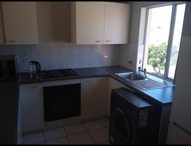 1 BEDROOM APARTMENT FOR SALE IN HARBOUR ISLAND